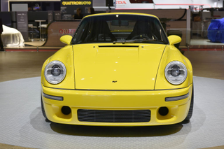 Illustration for article titled The 700 HP, 225 MPH, All-Carbon RUF CTR Isn't Built Off A Porsche
